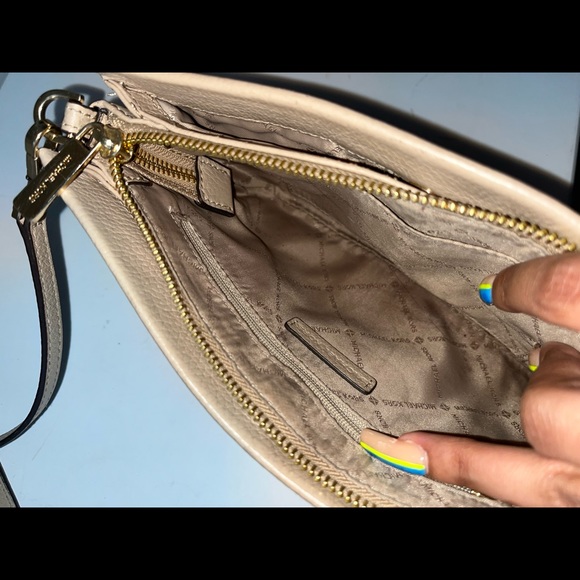 (SOLD) - Picture 3 of 3